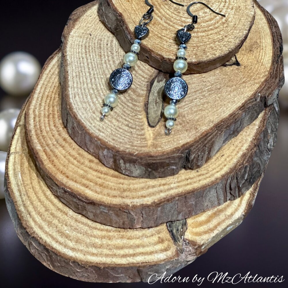 Earrings - Pearls of Wisdom